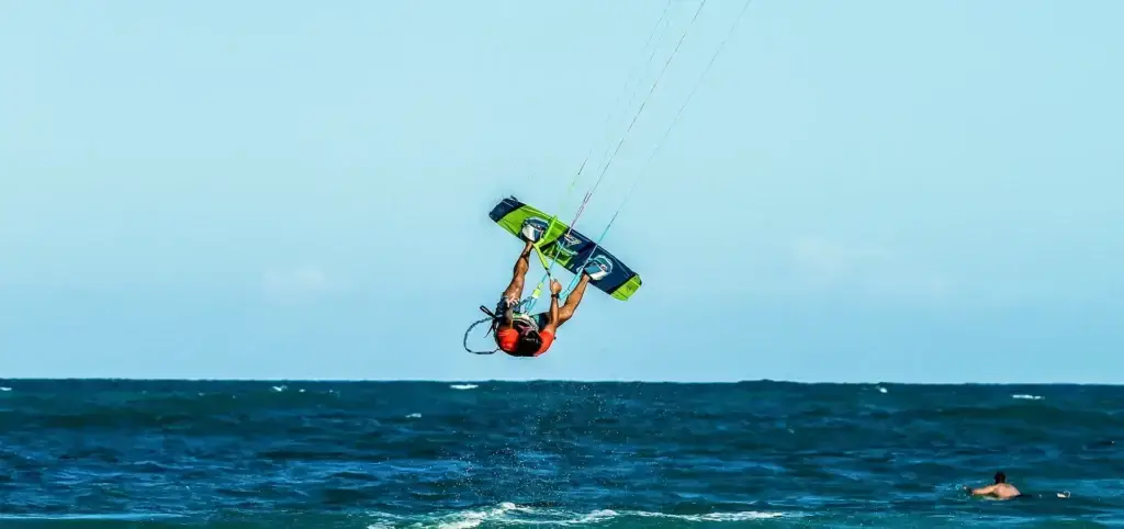 KiteSurfer Flying