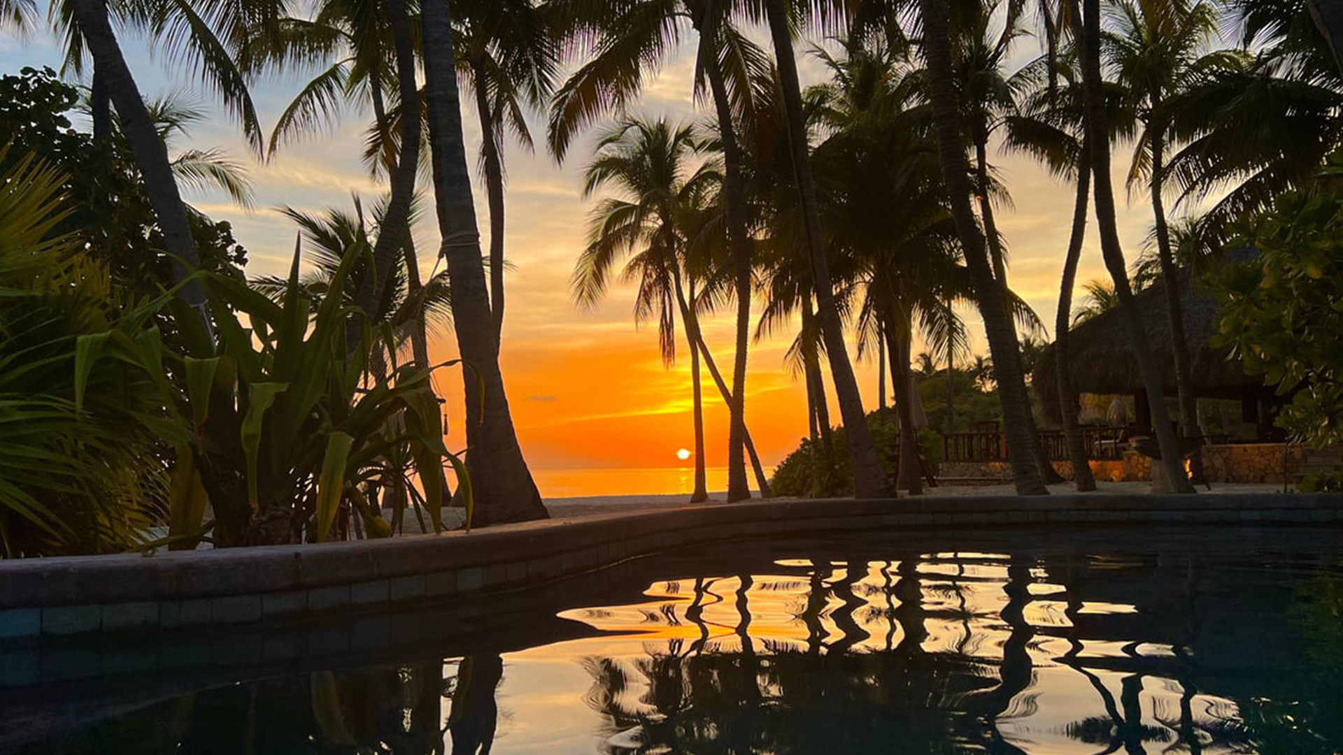 Atardecer sobre Copperfield Bay