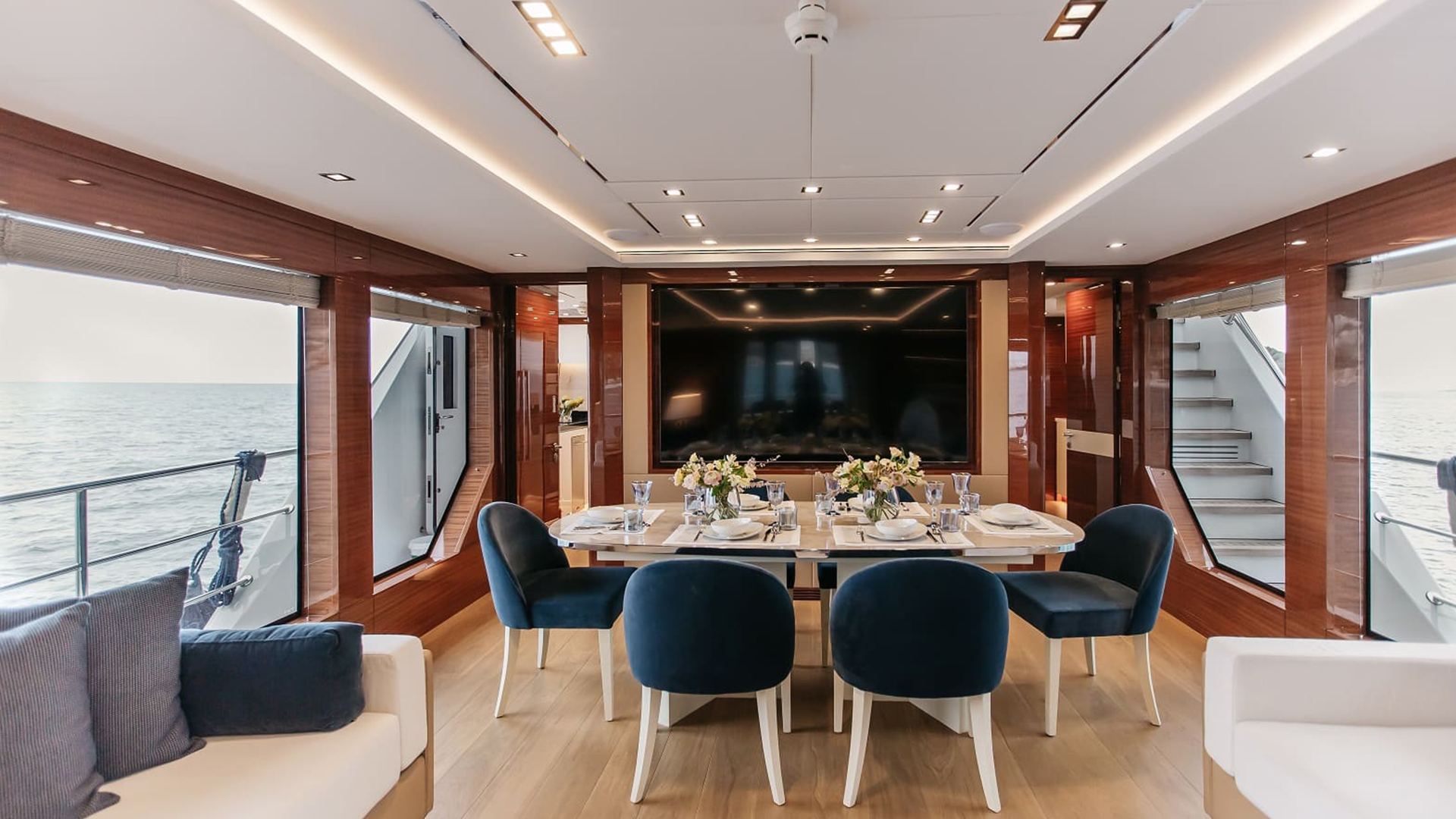 Bering 92 comedor principal