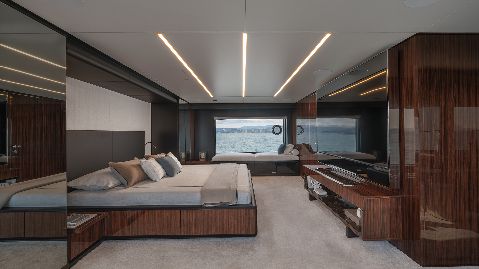 Riva 112 master suite