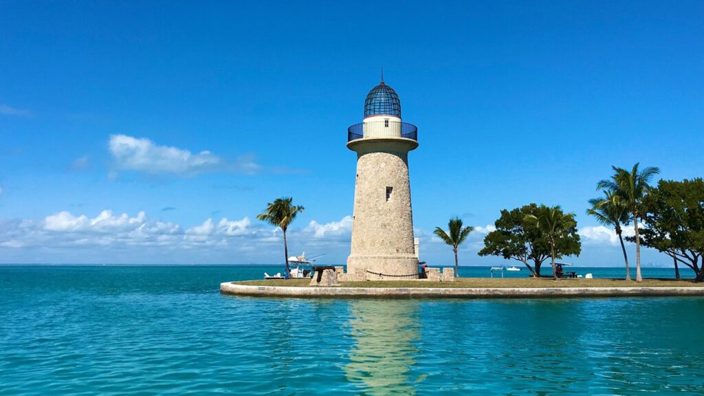 2400 x 1350 the boca chita lighthouse