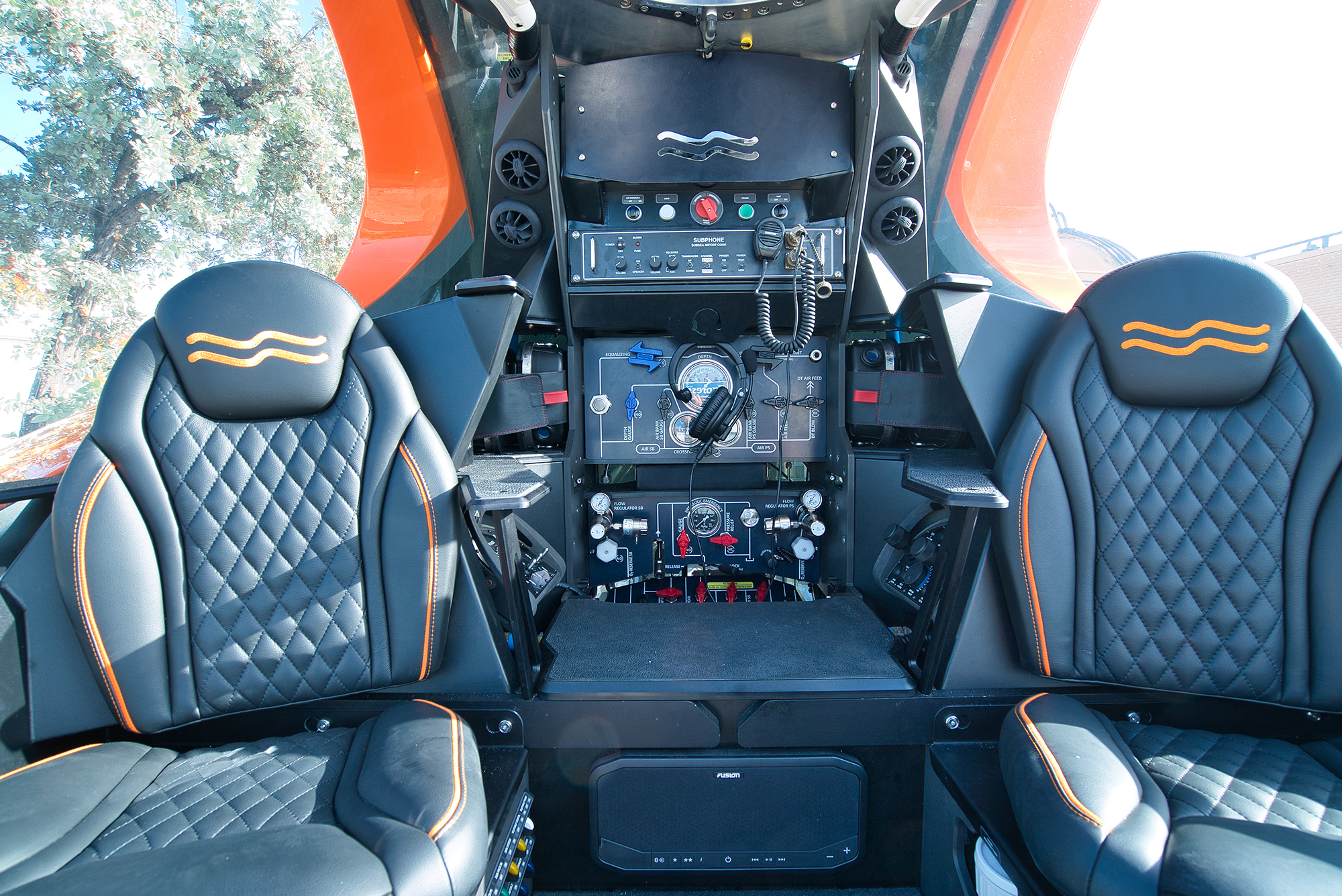 Interior of a C-Researcher 3