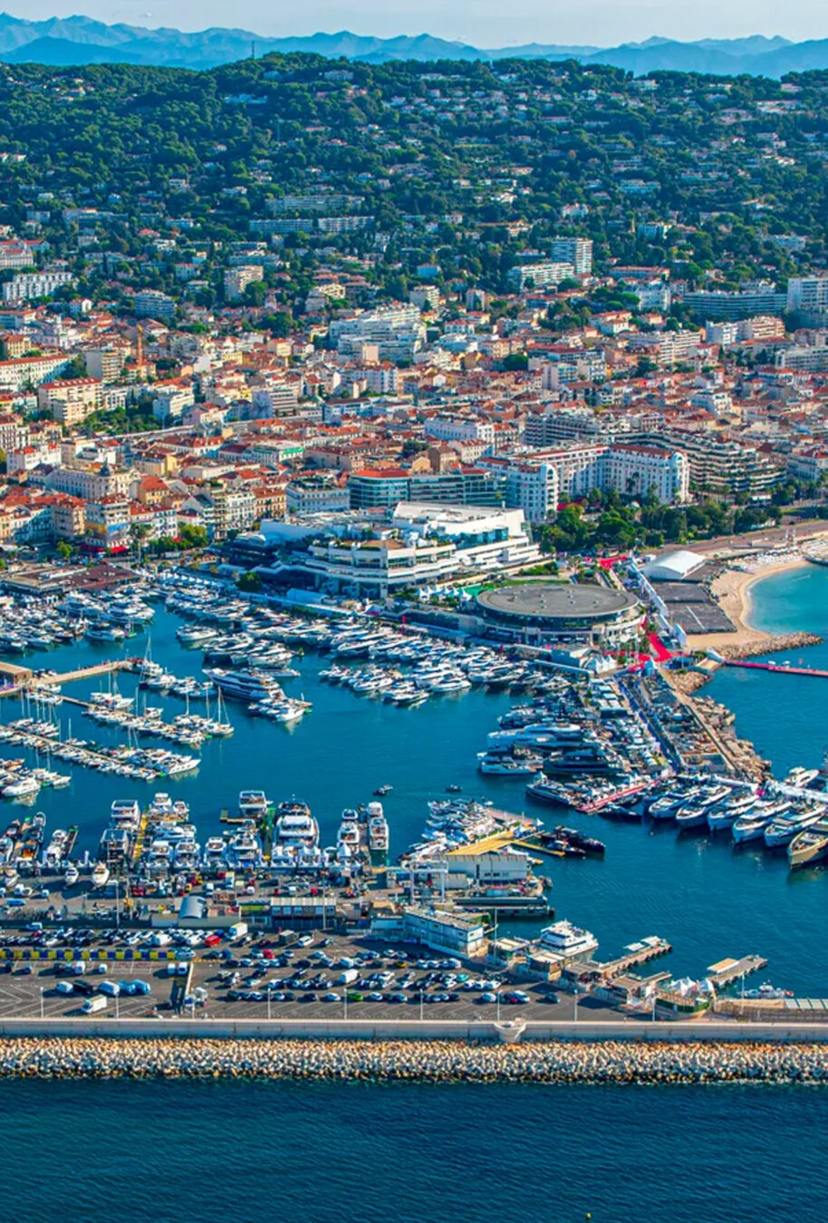 Vista aérea del Cannes Yachting Festival