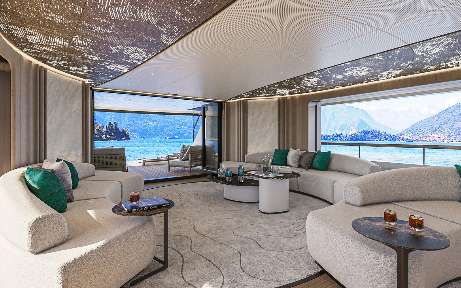 Sirena 42M salón principal hacia popa con gran vidriado