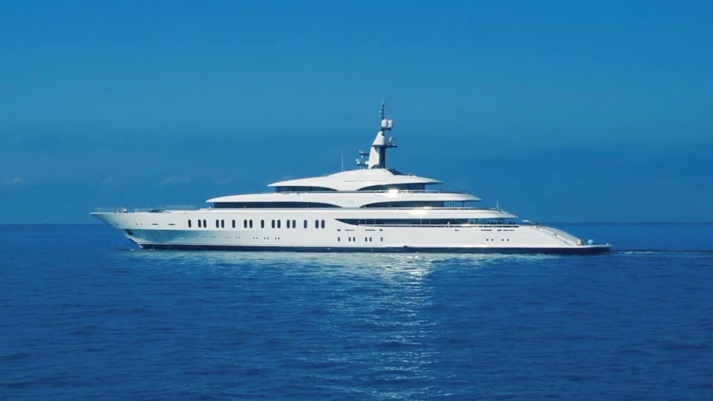 Benetti FB275 108 M