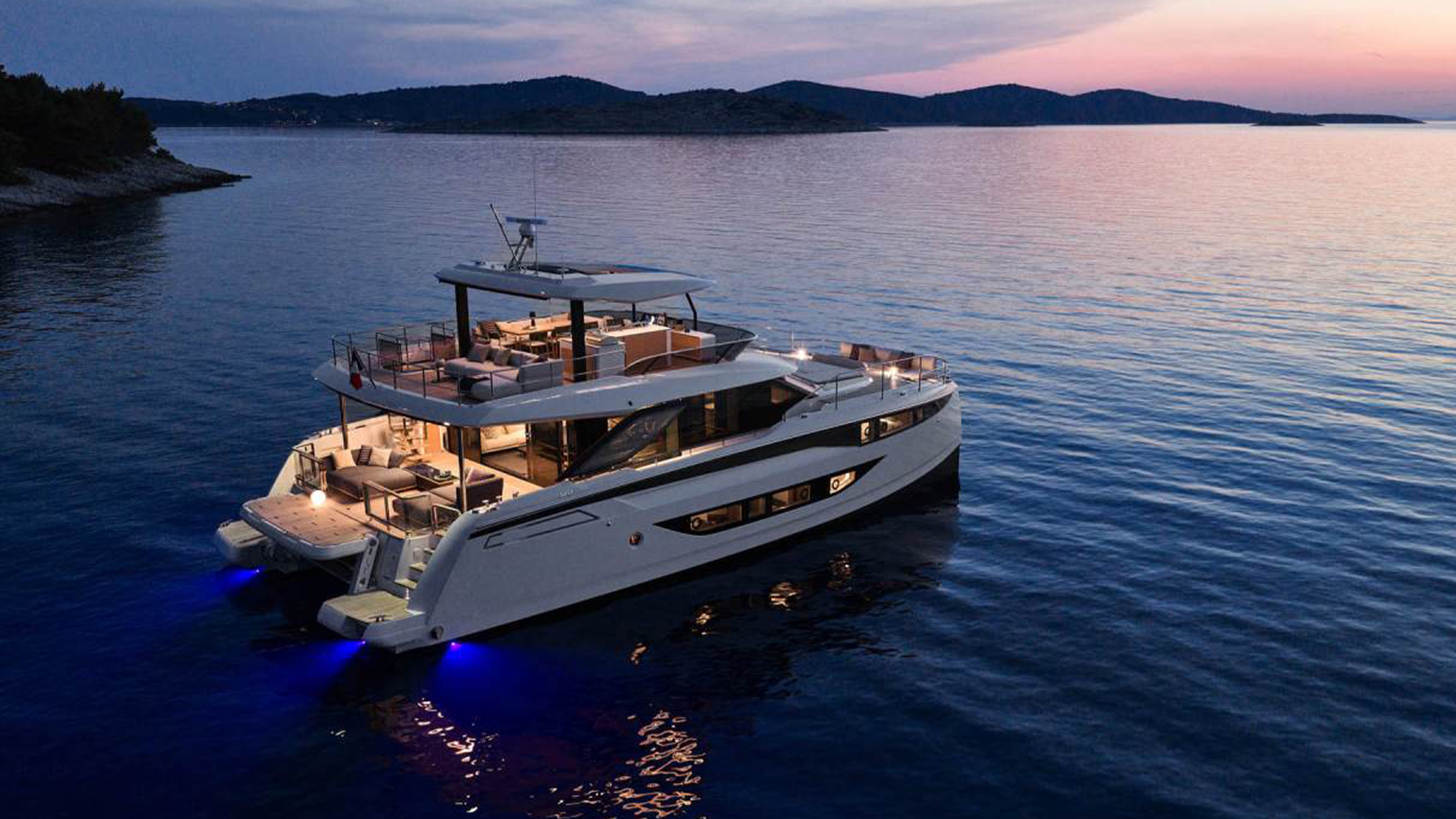 Prestige M8 EVO, debut global.
