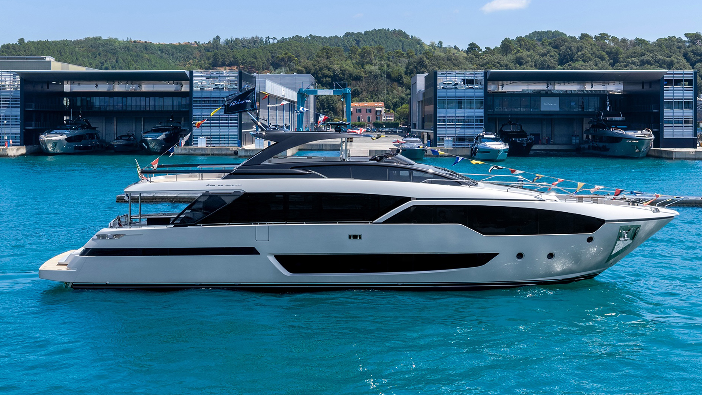 Riva 96' Argo Super, el día de su botadura.